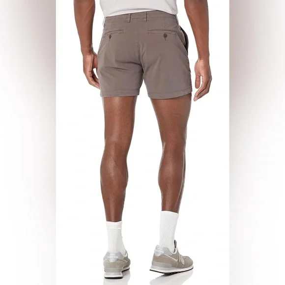 NWT Amazon Essentials Men's Slim-Fit 5" Flat-Front Chino Shorts Size 33 - Picture 2 of 6